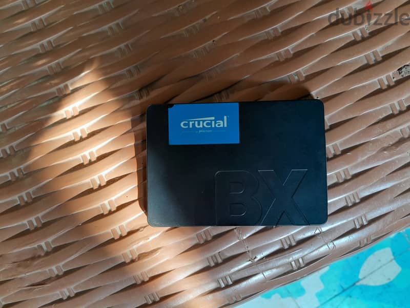 SSD Crucial BX500-240GB 1