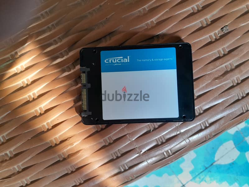 SSD Crucial BX500-240GB 2