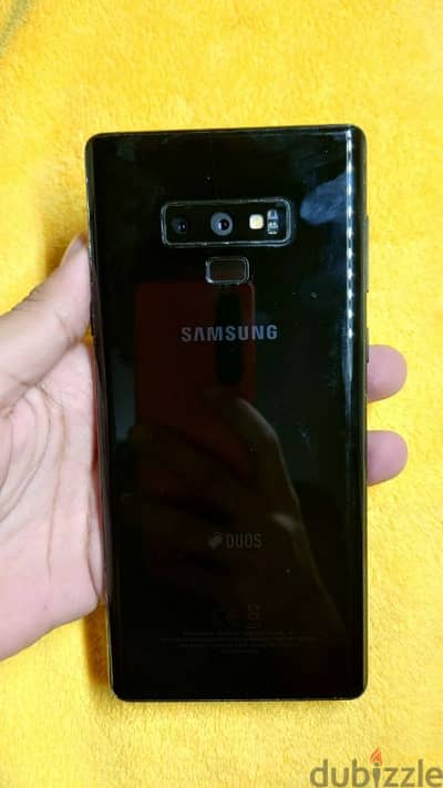 Samsung note 9 بالعلبه