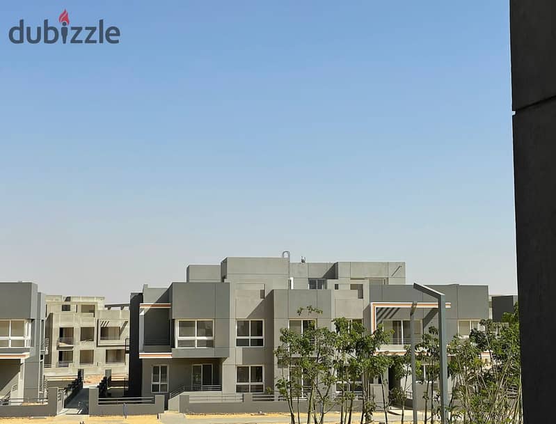 Immediate availability for a luxurious, ready-to-move-in apartment in Kayan Compound, Sheikh Zayed, near Al-Said Club and Mall of Arabia. 11