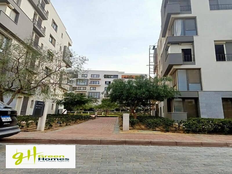 Duplex 267m with Garden 105m for sale Ready to move in Eastown | Sodic, New Cairo 4