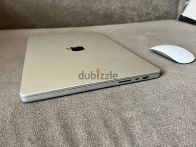 2021 MacBook Pro M1 Pro chip 16.2"