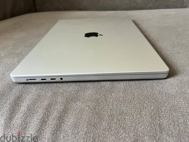 2021 MacBook Pro M1 Pro chip 16.2" 2