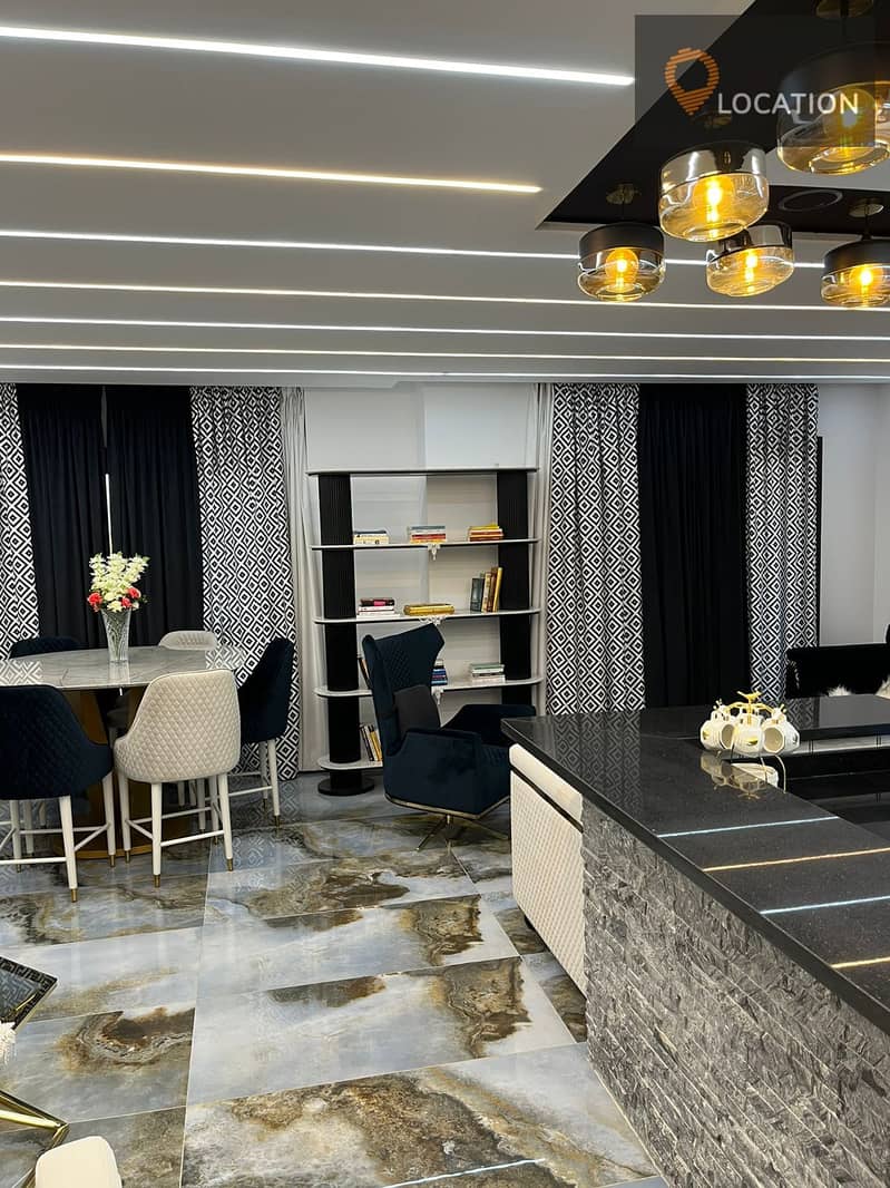 For sale, a 165 sqm hotel apartment with Ultra Super Lux finishes, furnishings and appliances, in B12, the highest distinction on the torrent stream i 5