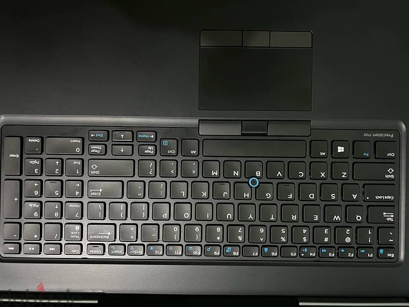 Dell preicsion 7720 2