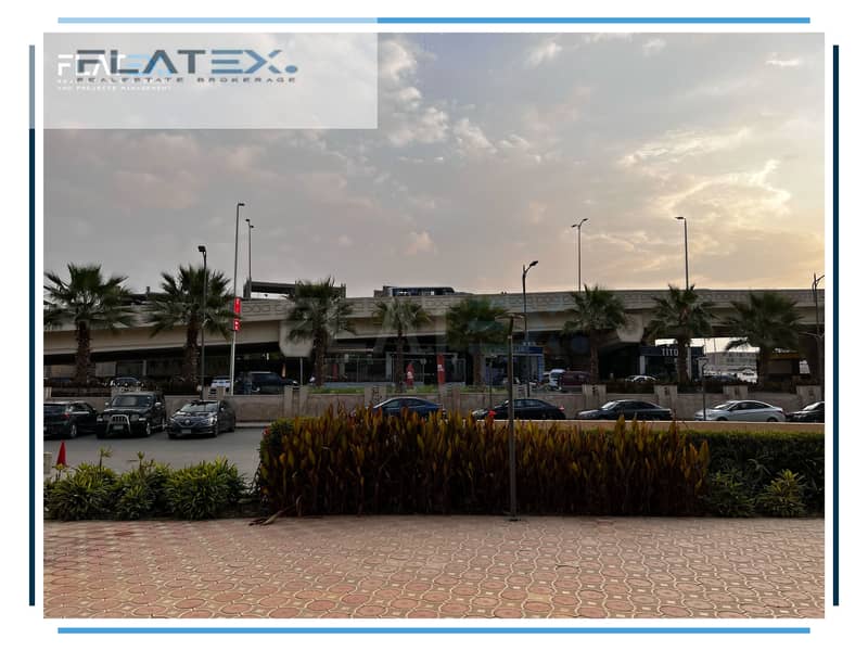 Administrative headquarters for sale at a special price for a limited period in Pearl Mall 10