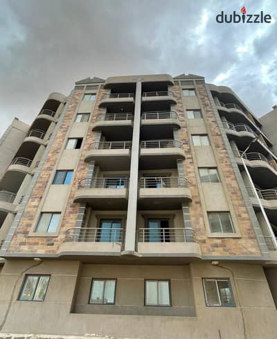 Apartment, ready to move, minutes from Carrefour Maadi, installments