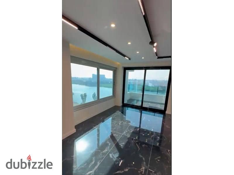 Apartment next to Hilton with a wonderful view, first row directly on the Nile, fully finished with furniture, appliances and air conditioners, and in 9