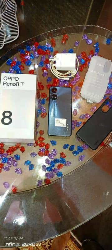 oppo reno 8t بحاله ممتازه 1