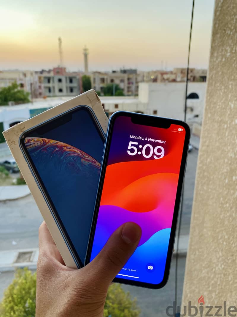 iphone xr for sale 128g . 78B , with box ايفون اكس ار واتر بروف للبيع 0