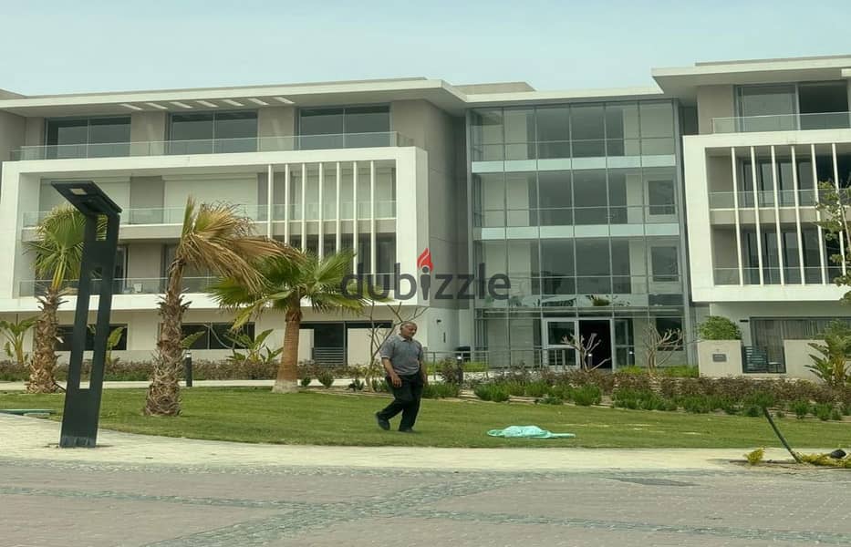 شقة بجاردن خاص فى جولز بسعر مميز من إنيرشيا بالقرب من بالم هيلز Joulz Inertia 7