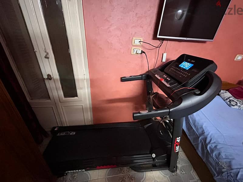 Sprint Treadmill, 150 KG, Black - F8055A/4 1