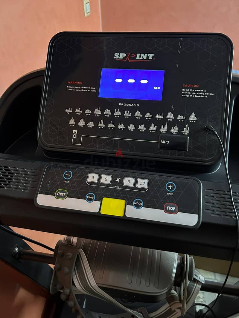 Sprint Treadmill, 150 KG, Black - F8055A/4 6