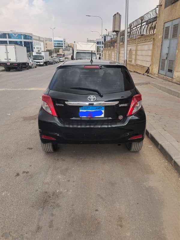 تويوتا ياريس Toyota yaris 2013 3