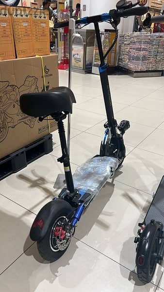 scooter like new 1