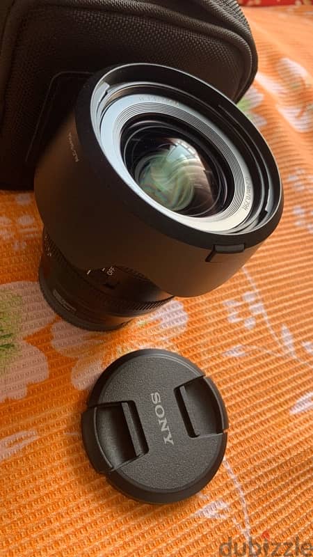 sony lens 24mm f 1.4 used like new GM 5