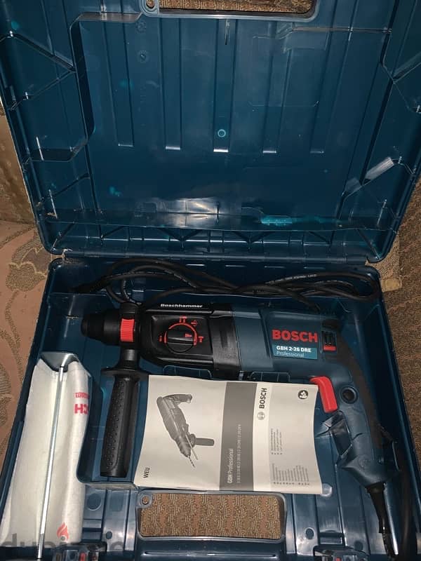 BOSCH GBH 2-26 F PROFESSIONAL ROTARY HAMMER WITH SDS PLUS 830Watt 2