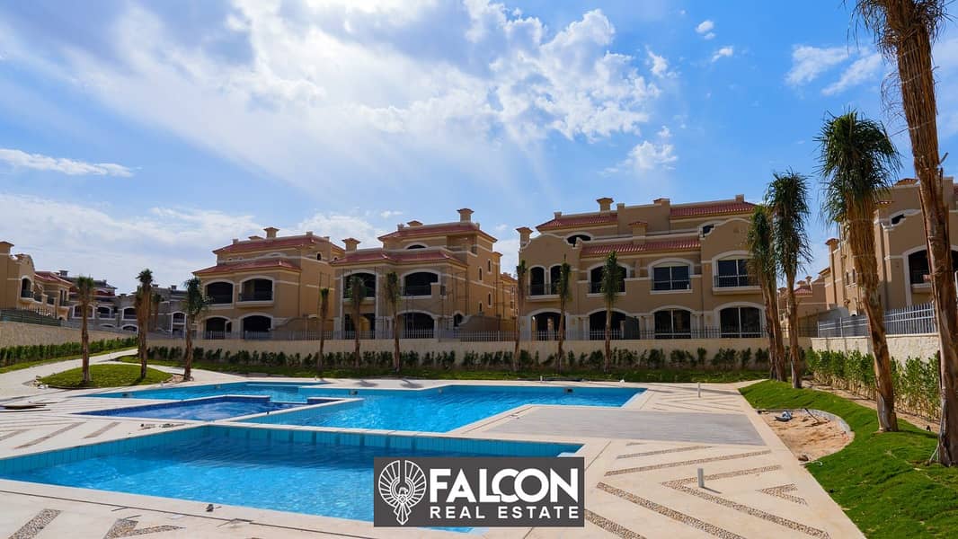 With only 20% down payment, Town House Corner villa in Shorouk City in La Vista Patio Prime Compound  ------------------------------------------------ 0