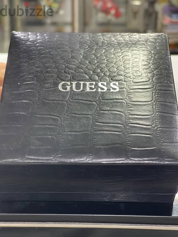 ساعه GUESS اصليه جديده 2