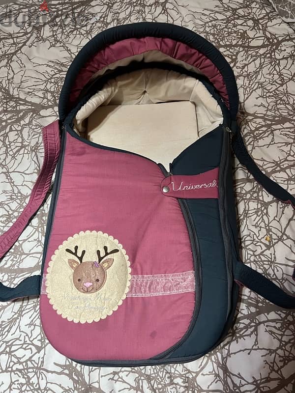 baby bag and baby carrier شنطه اطفال و بيبي كارير 1