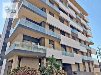 Receive immediately a fully finished 134 m apartment in an already inhabited compound in the heart of Shorouk City