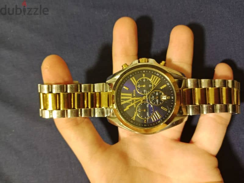 Michael kors used watch. 2