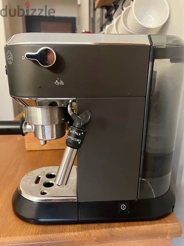 delonghi coffe machine 2