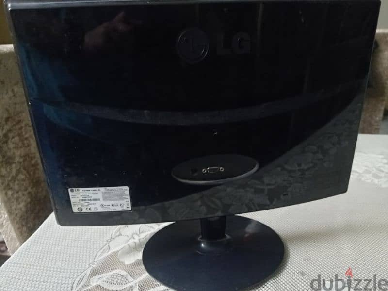 screen LG 17 inch 1