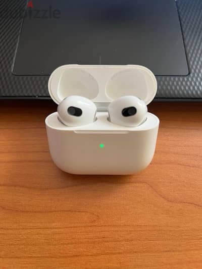 AirPods 3