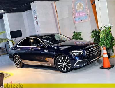 نوادر  E200 exclusive 2022  أعلي فئه سقف بانوراما زيرووو