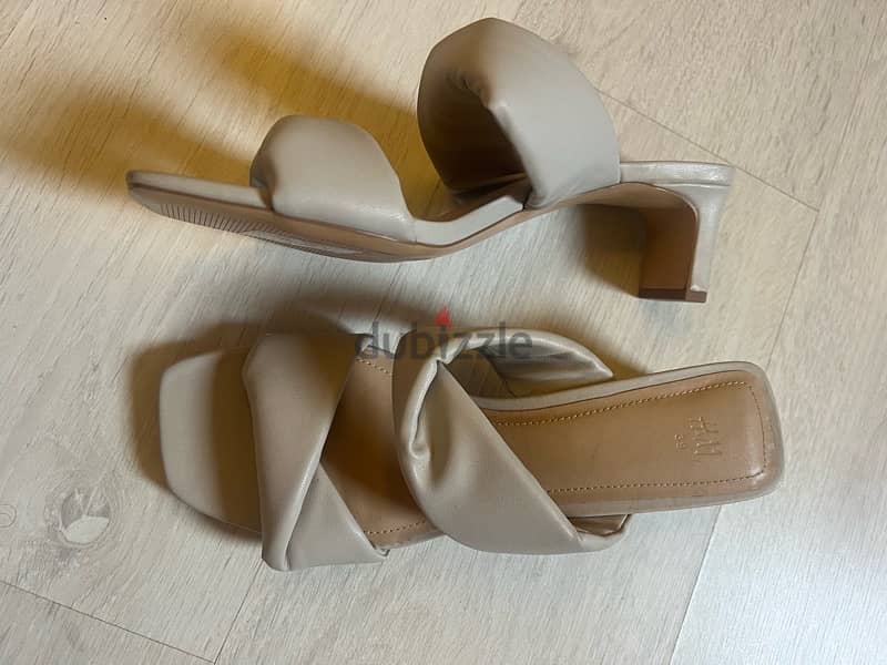 H&M Sandal 1