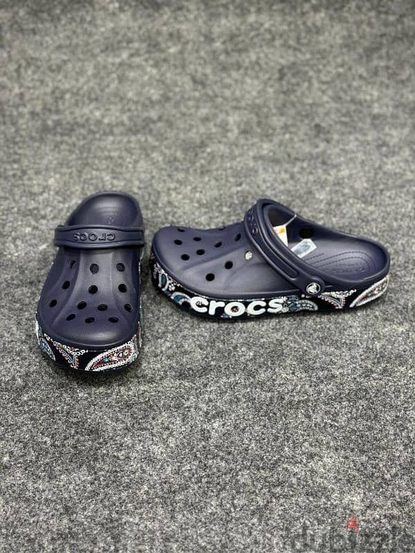 crocs 3