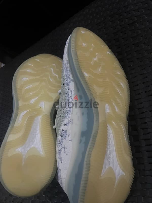 yeezy 380 Alien Blue size 48 3