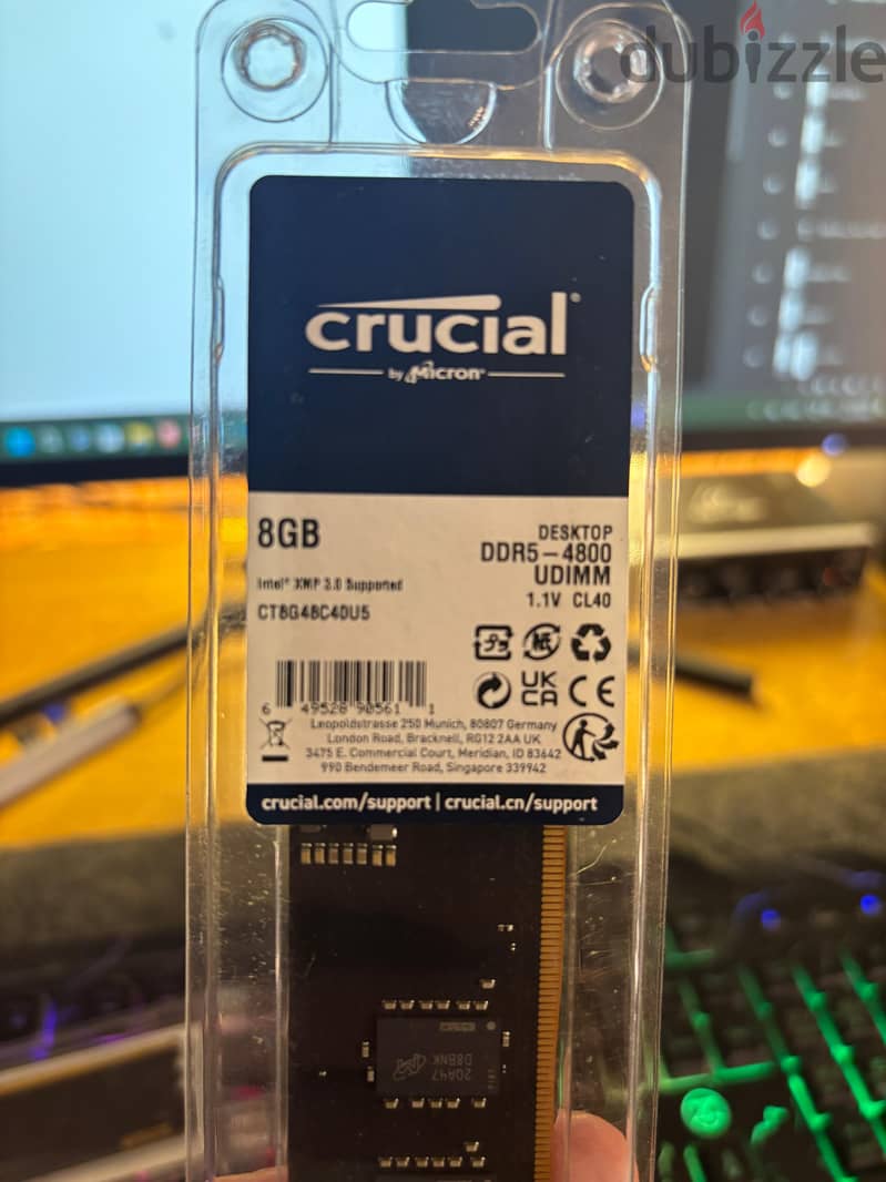 Crucial DDR5 8 جيجا استخدام اقل من سنه 2