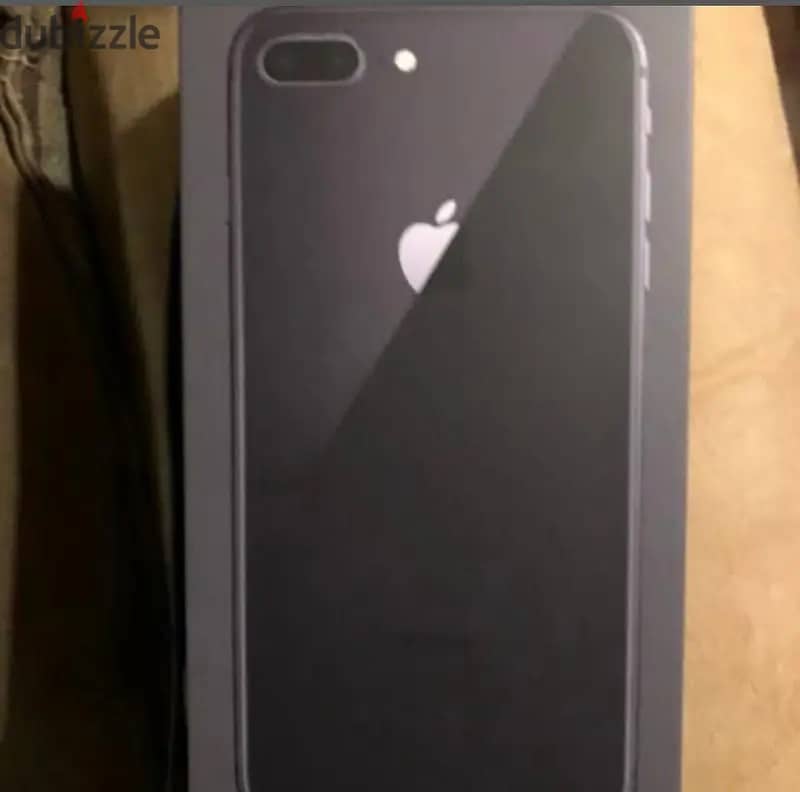 للبيع IPhone 8 plus 64g 2