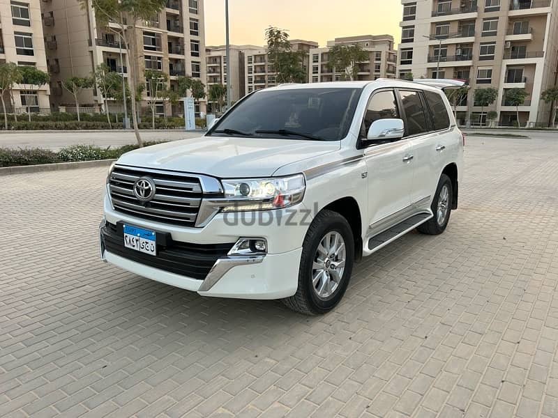 Toyota Land Cruiser 2021 3