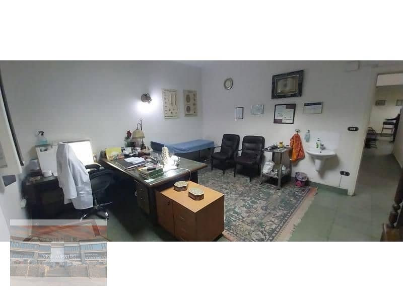 Clinic for sale at Nakhla Almotieai Triumph square        MA-AD 145 1