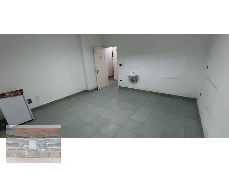 Clinic for sale at Nakhla Almotieai Triumph square        MA-AD 145 3