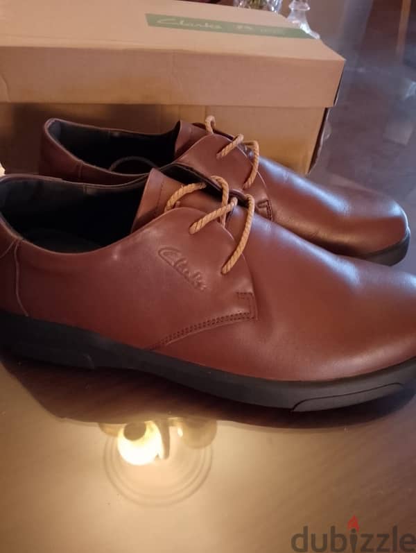 clarks (Made in Vitenam) 1