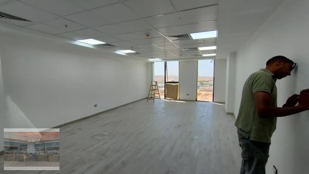 Fully Finished Office for rent at Hyde park New Cairo    MO/ES 747 3