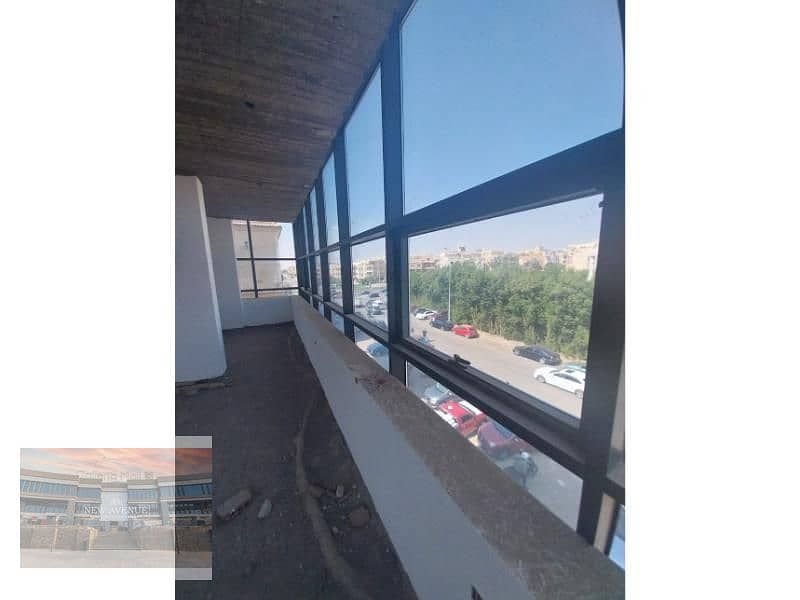 Building retail 1050 M + 3 level at New Cairo       MA-AD 363 5