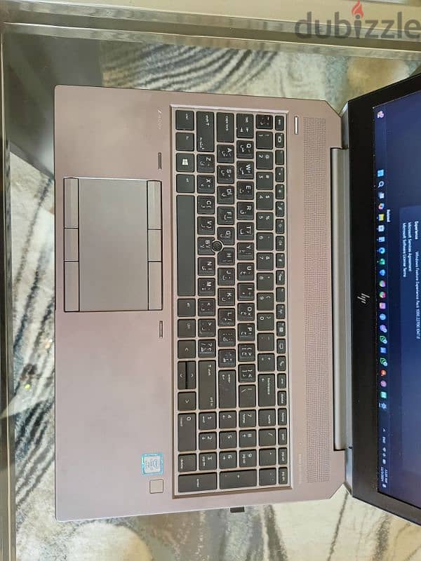 HP zbook 15 g5 0