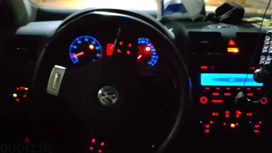 طاره مالتي وشفتات gti ٢ فانوس خلفي كملين r32