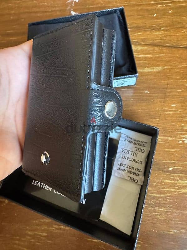 Mont Blanc original wallet ماكينه اوتوماتيك للكروت 2