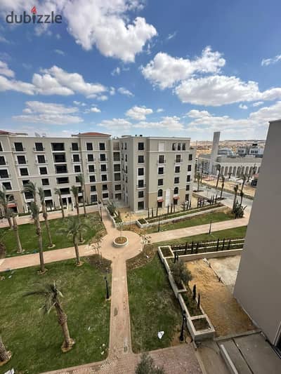 I have an immediately available fully finished apartment with air conditioning in the heart of Sheikh Zayed, in the Dorra compound, Village West, avai