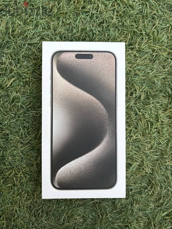 Iphone 15 pro max 256gb middle east edition 4