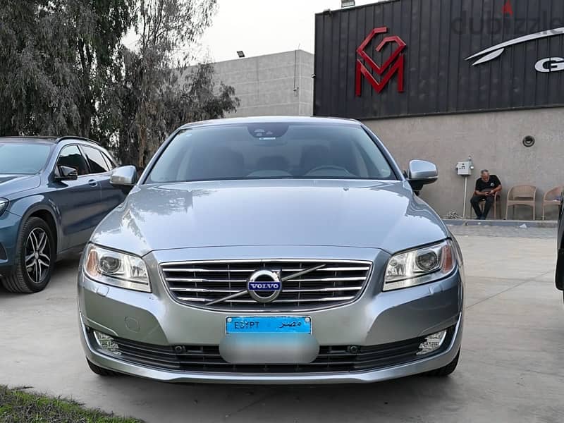 Volvo s80 LIKE NEW 1