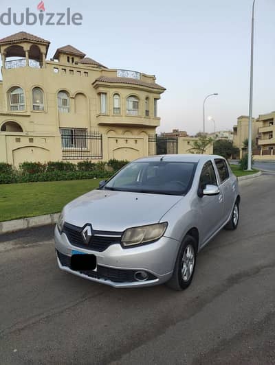 Renault Sandero 2015