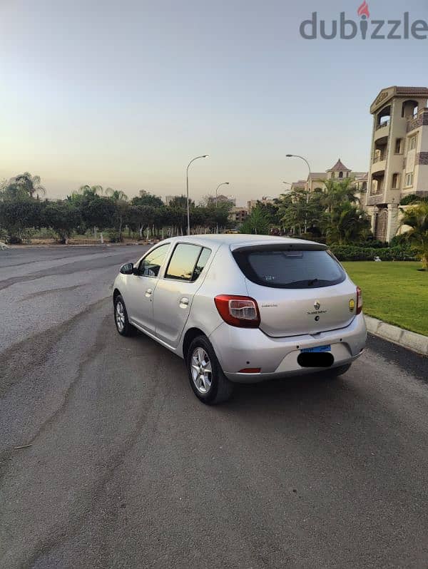 Renault Sandero 2015 2