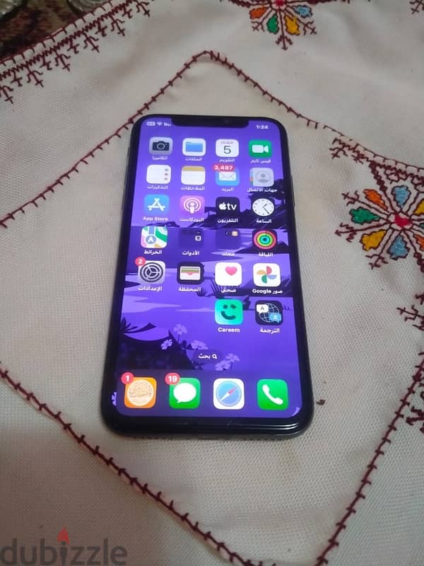 I phone   x  للبيع او البدل 4